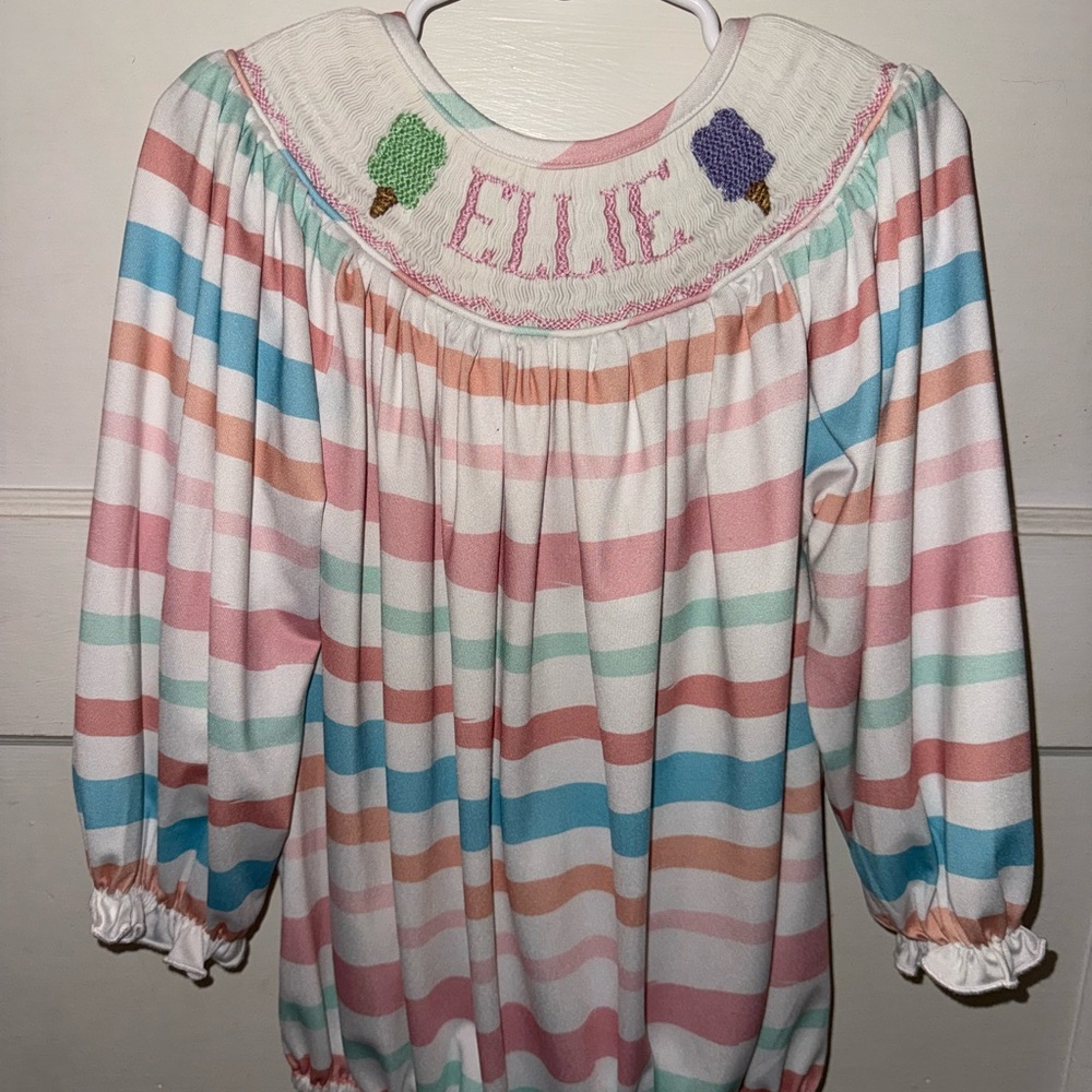 The Smocked Flamingo cotton candy bubble “Ellie”